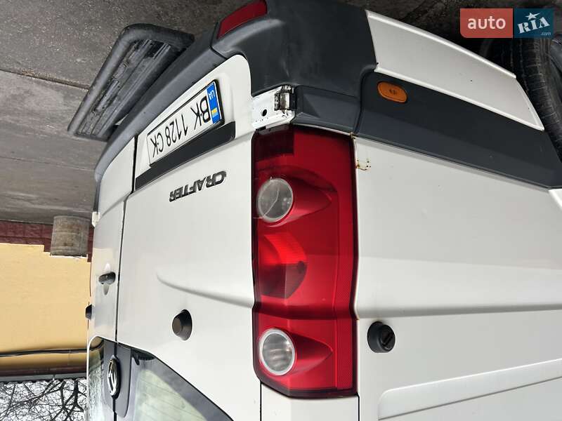 Вантажний фургон Volkswagen Crafter 2014 в Рівному