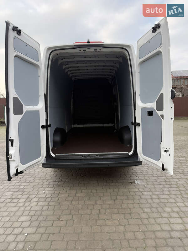 Грузовой фургон Volkswagen Crafter 2021 в Киеве фото 47 Грузовой фургон Volkswagen Crafter 2021 в Киеве