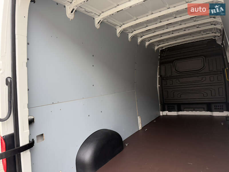 Грузовой фургон Volkswagen Crafter 2021 в Киеве фото 51 Грузовой фургон Volkswagen Crafter 2021 в Киеве