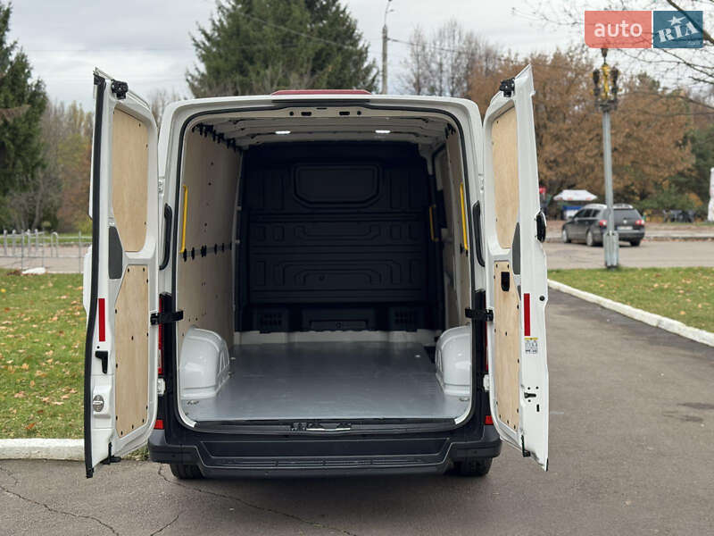 Вантажний фургон Volkswagen Crafter 2021 в Рівному фото 18 Вантажний фургон Volkswagen Crafter 2021 в Рівному