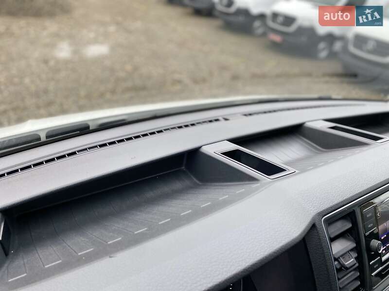 Вантажний фургон Volkswagen Crafter 2022 в Хусті