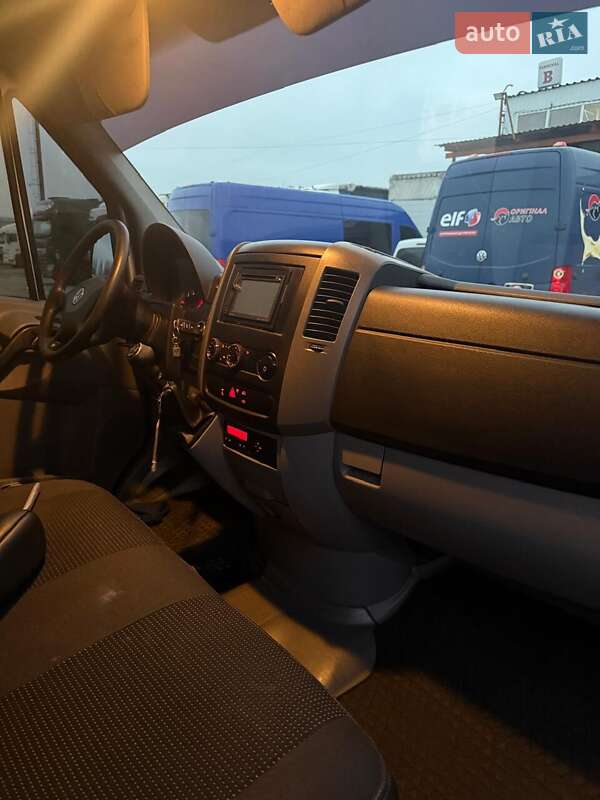 Вантажний фургон Volkswagen Crafter 2013 в Херсоні