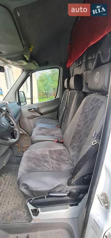 Грузовой фургон Volkswagen Crafter 2012 в Луцке