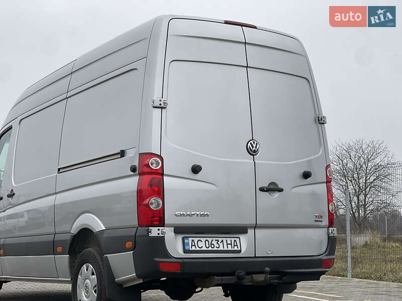 Вантажний фургон Volkswagen Crafter 2016 в Нововолинську