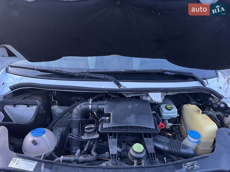 Вантажний фургон Volkswagen Crafter 2012 в Іршаві фото 44 Вантажний фургон Volkswagen Crafter 2012 в Іршаві