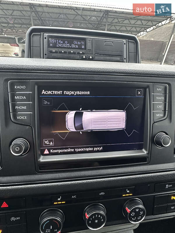 Грузопассажирский фургон Volkswagen Crafter 2020 в Дубно фото 53 Грузопассажирский фургон Volkswagen Crafter 2020 в Дубно