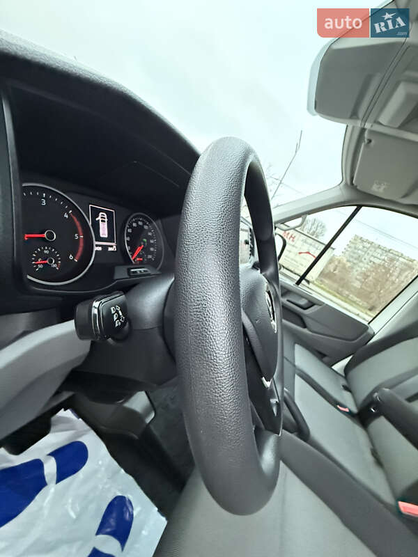 Грузовой фургон Volkswagen Crafter 2021 в Киеве фото 65 Грузовой фургон Volkswagen Crafter 2021 в Киеве