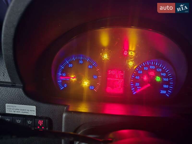 Грузовой фургон Volkswagen Crafter 2008 в Хмельницком