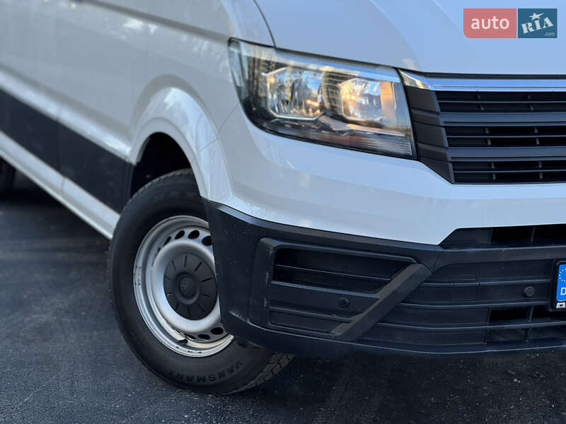 Вантажний фургон Volkswagen Crafter 2018 в Вінниці