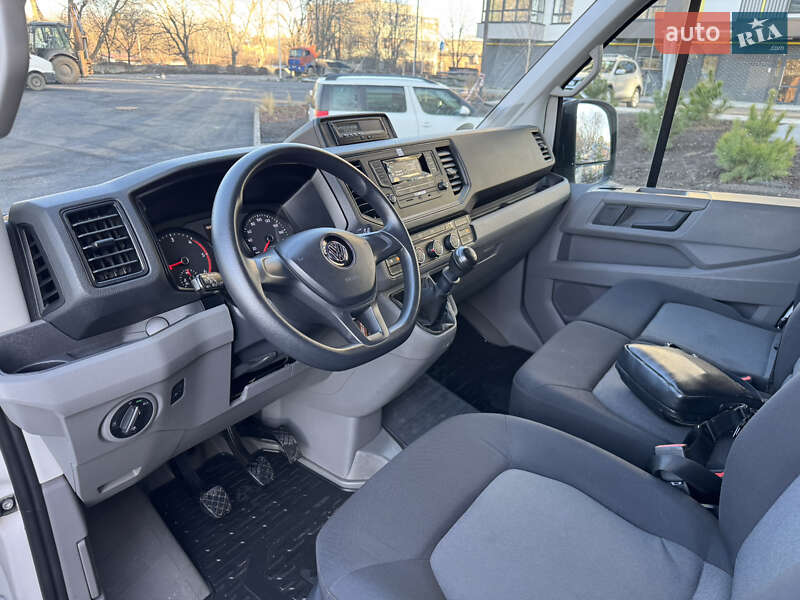 Вантажний фургон Volkswagen Crafter 2018 в Вінниці
