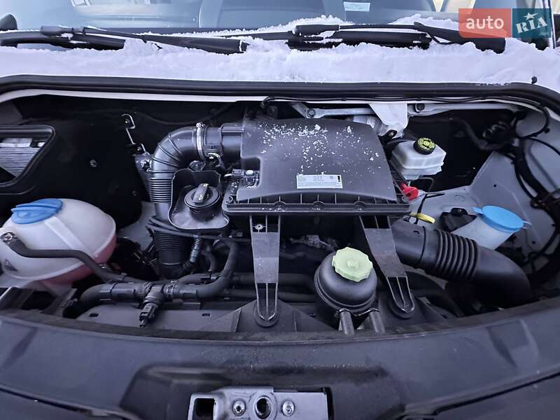 Грузовой фургон Volkswagen Crafter 2016 в Ровно