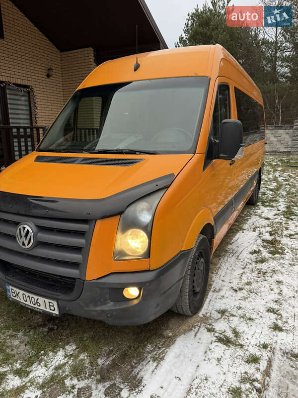 Универсал Volkswagen Crafter 2010 в Березному