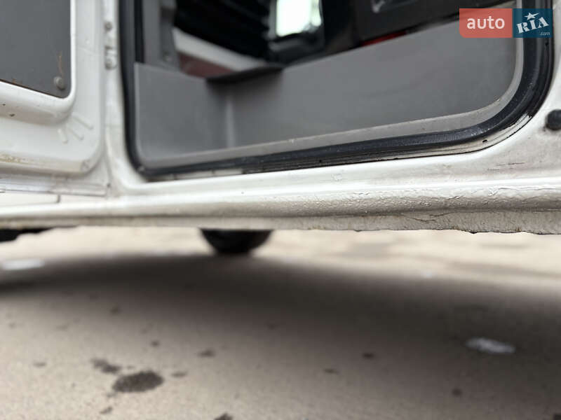 Автовоз Volkswagen Crafter 2011 в Старокостянтинові