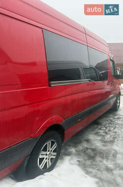 Грузопассажирский фургон Volkswagen Crafter 2016 в Березному