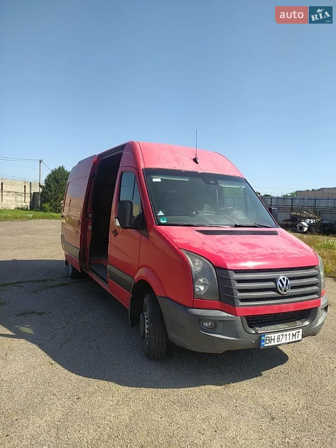 Volkswagen Crafter 2015 VIN WV1ZZZ2EZG6010389 фото оголошення 2 з 13