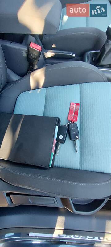 Хэтчбек Volkswagen Cross Golf Plus 2008 в Луцке фото 14 Хэтчбек Volkswagen Cross Golf Plus 2008 в Луцке