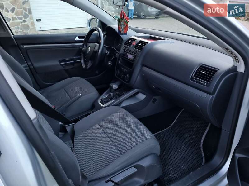 Хэтчбек Volkswagen Cross Golf 2008 в Ужгороде