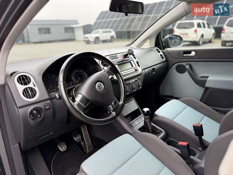 Хэтчбек Volkswagen Cross Golf 2007 в Владимире фото 46 Хэтчбек Volkswagen Cross Golf 2007 в Владимире