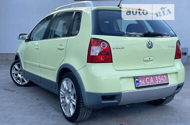 Хэтчбек Volkswagen Cross Polo 2005 в Дрогобыче