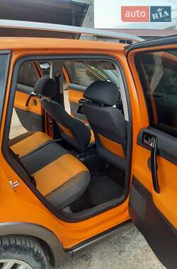 Хэтчбек Volkswagen Cross Polo 2008 в Ивано-Франковске