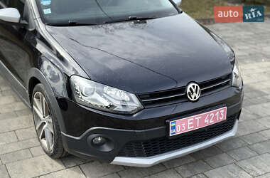 Хэтчбек Volkswagen Cross Polo 2012 в 