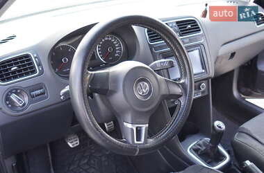 Хэтчбек Volkswagen Cross Polo 2011 в 