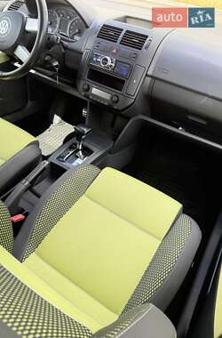 Хэтчбек Volkswagen Cross Polo 2007 в 