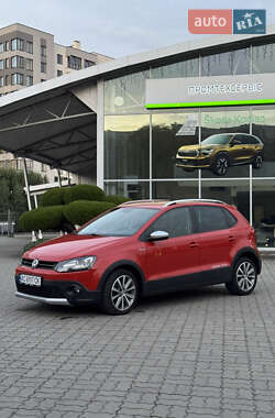 Хэтчбек Volkswagen Cross Polo 2012 в Луцке