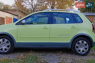 Хэтчбек Volkswagen Cross Polo 2008 в 