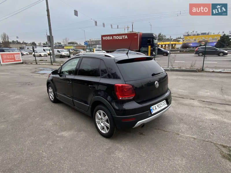 Хэтчбек Volkswagen Cross Polo 2012 в Киеве