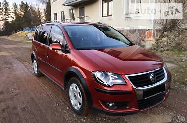 Мінівен Volkswagen Cross Touran 2008 в Івано-Франківську