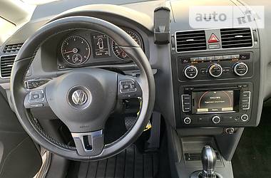 Минивэн Volkswagen Cross Touran 2015 в 