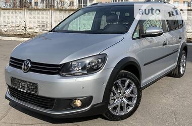 Volkswagen Cross Touran 2015 Volkswagen Cross Touran 2015