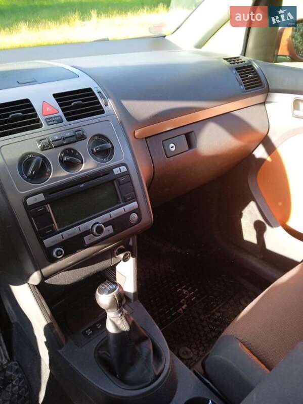 Мінівен Volkswagen Cross Touran 2007 в Луцьку фото 11 Мінівен Volkswagen Cross Touran 2007 в Луцьку