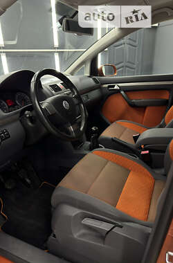 Минивэн Volkswagen Cross Touran 2008 в Коломые