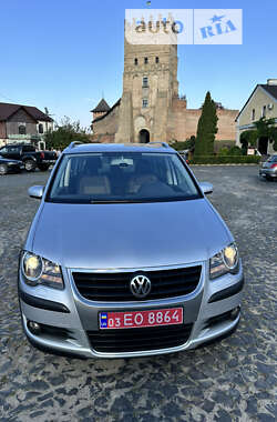 Мінівен Volkswagen Cross Touran 2007 в Луцьку