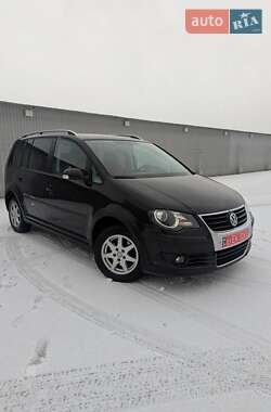 Мінівен Volkswagen Cross Touran 2008 в Києві