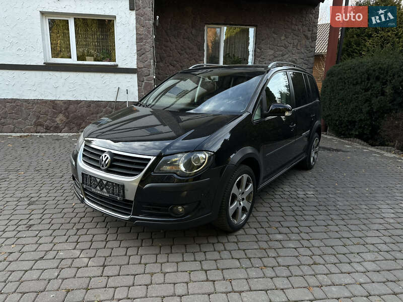 Мінівен Volkswagen Cross Touran 2008 в Городку