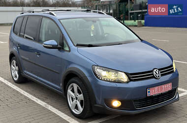 Мінівен Volkswagen Cross Touran 2011 в Дубні