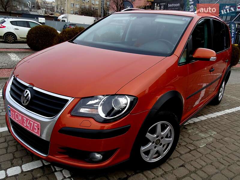 Минивэн Volkswagen Cross Touran 2008 в Львове