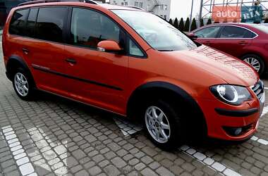 Минивэн Volkswagen Cross Touran 2008 в Львове