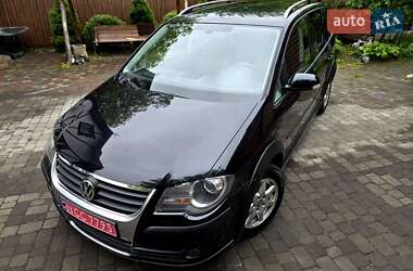 Мінівен Volkswagen Cross Touran 2008 в 