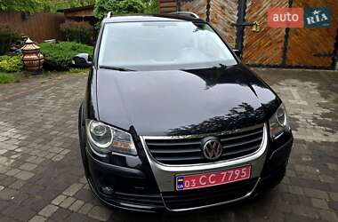 Мінівен Volkswagen Cross Touran 2008 в 