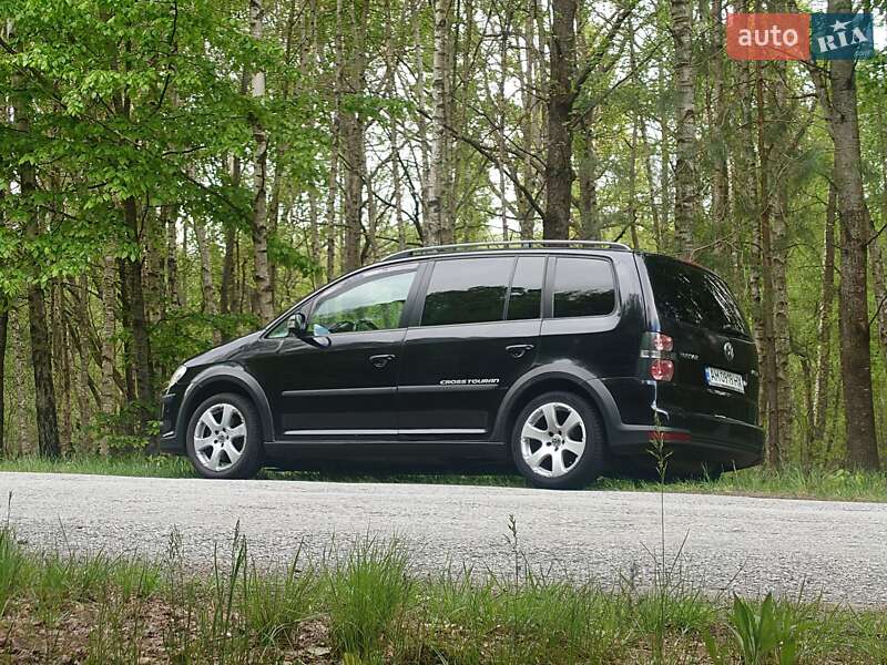 Volkswagen Cross Touran 2007