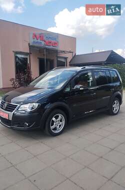 Минивэн Volkswagen Cross Touran 2008 в Луцке