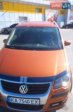 Минивэн Volkswagen Cross Touran 2008 в Львове
