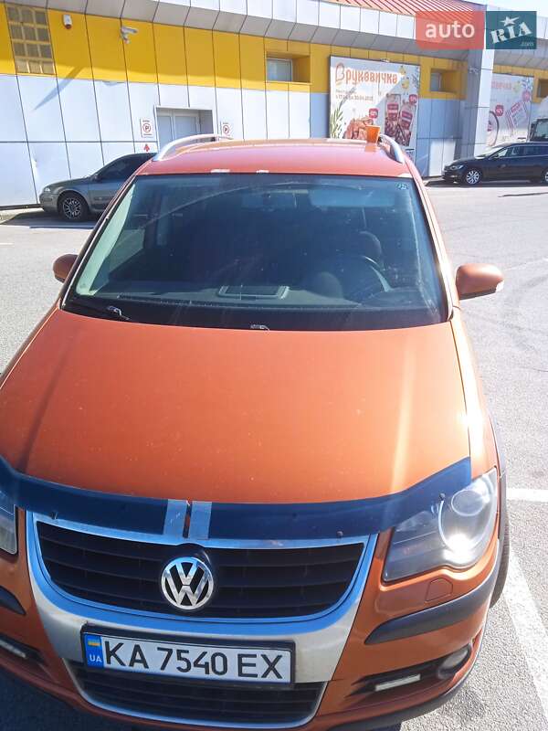 Volkswagen Cross Touran 2008