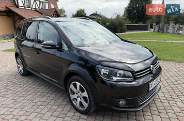 Мінівен Volkswagen Cross Touran 2010 в Калуші