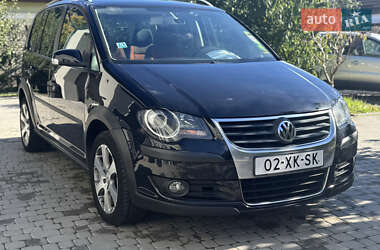 Мінівен Volkswagen Cross Touran 2007 в Старокостянтинові