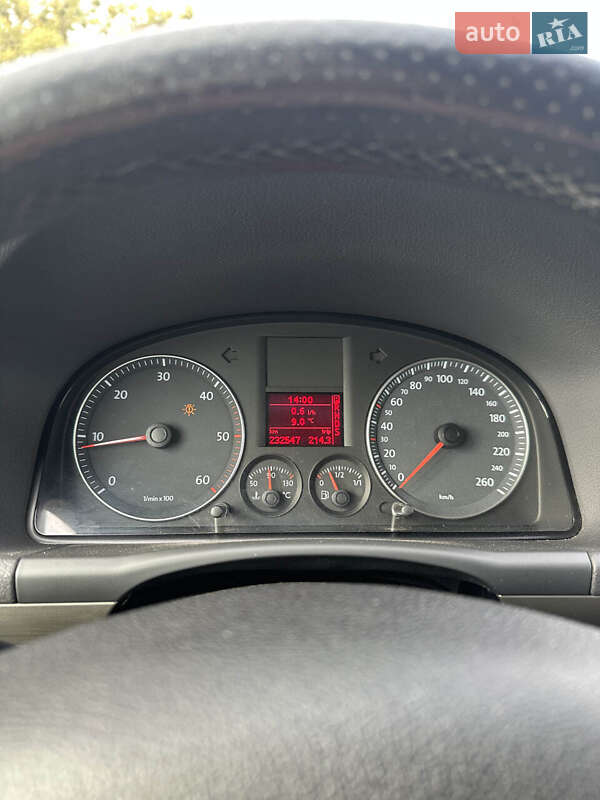 Мінівен Volkswagen Cross Touran 2009 в Білогородці